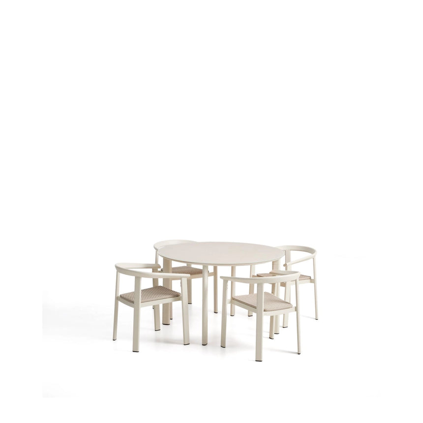 Set Erice mit 4 Stapelstühlen aus Aluminium und Seil und einem Tisch aus Aluminium und gehärtetem Glas in Ecru, Ø 120 cm von Kave Home – Bild 1