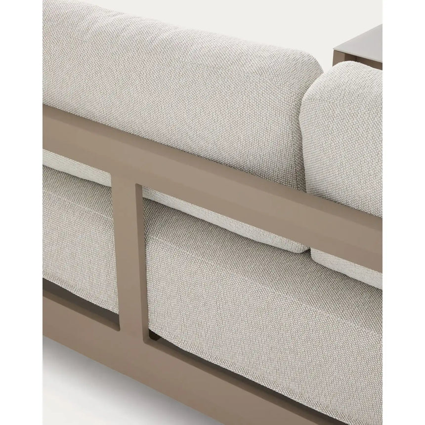 Set Nerano mit 3-Sitzer Sofa und Couchtisch aus Aluminium in Taupe von Kave Home – Bild 9