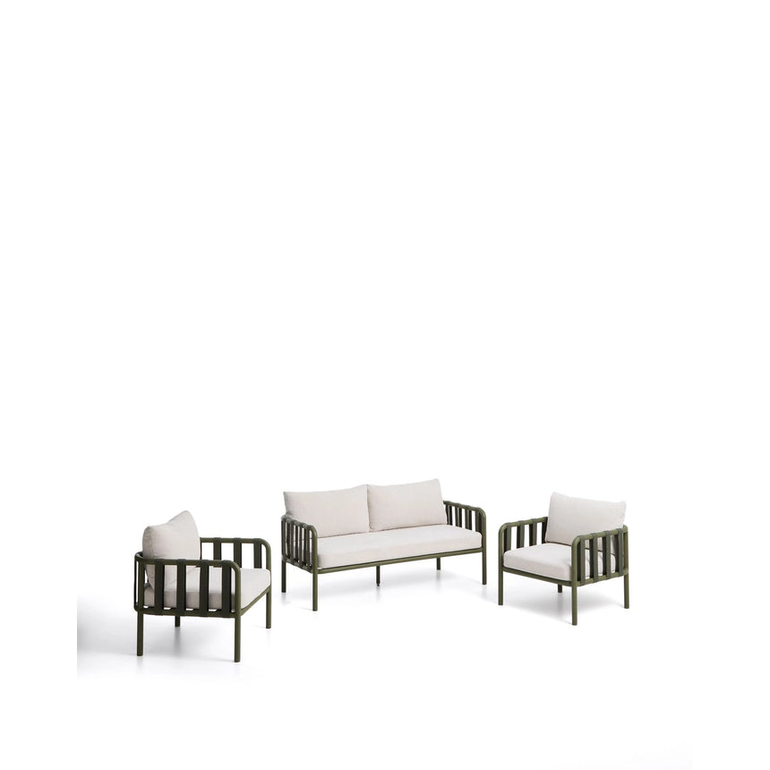 Set Omala aus einem 2-Sitzer-Sofa und 2 Sesseln mit Aluminiumgestell in Grün von Kave Home – Bild 1
