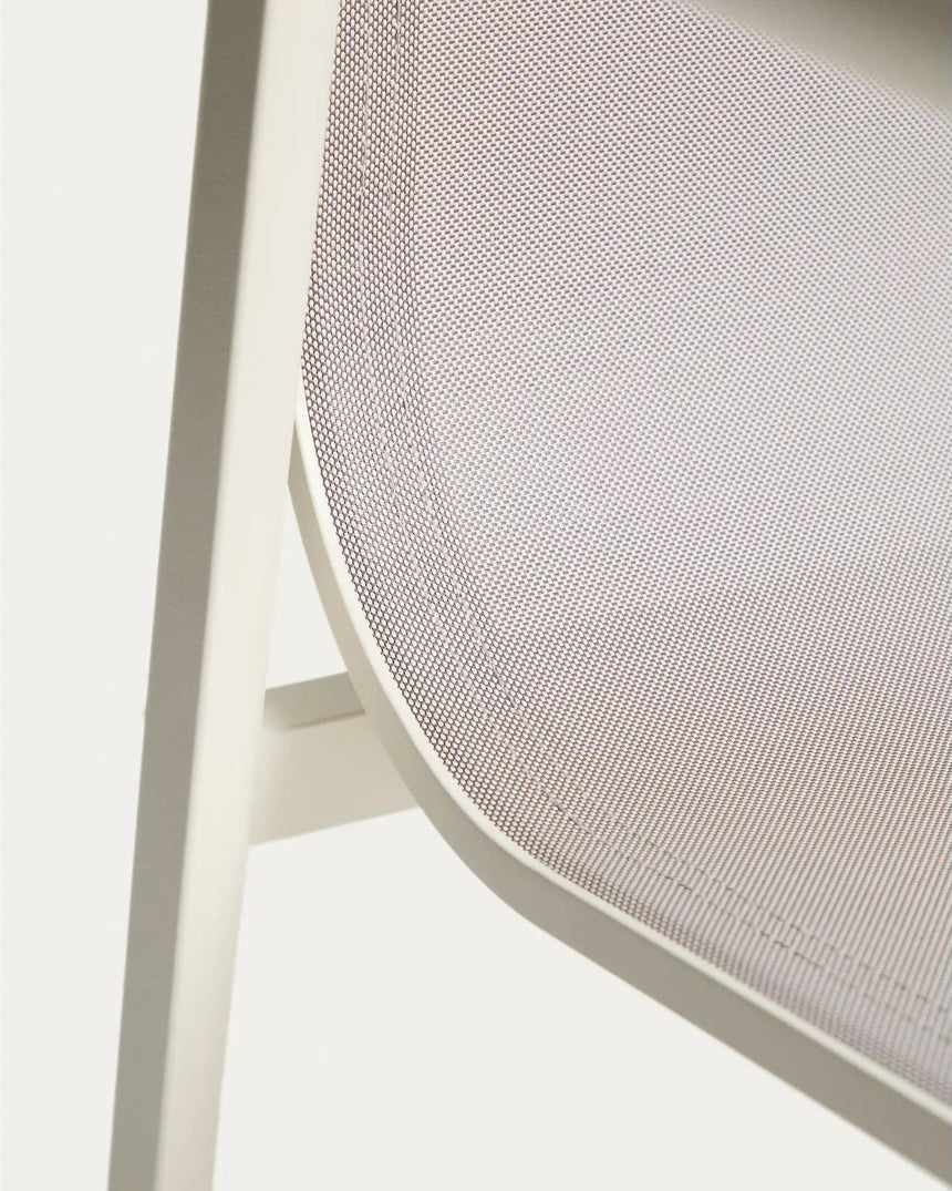 Set mit Ausziehtisch Brela aus Aluminium in Ecru und 6 stapelbaren Stühlen Canea aus Aluminium in Ecru und beigem Texteline 205(287)x100 cm von Kave Home – Bild 6