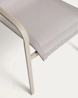 Set mit Ausziehtisch Brela aus Aluminium und 6 stapelbaren Stühlen Canea aus Aluminium und beigem Textilene 205(287)x100 cm von Kave Home – Bild 3