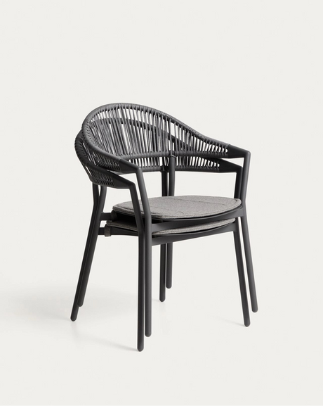Set mit Ausziehtisch Livorno aus Aluminium in Graphit und 6 Stühlen Alimia aus Aluminium in Graphit und Synthetikseil in Grau, 233 (350) x 100 cm von Kave Home – Bild 4