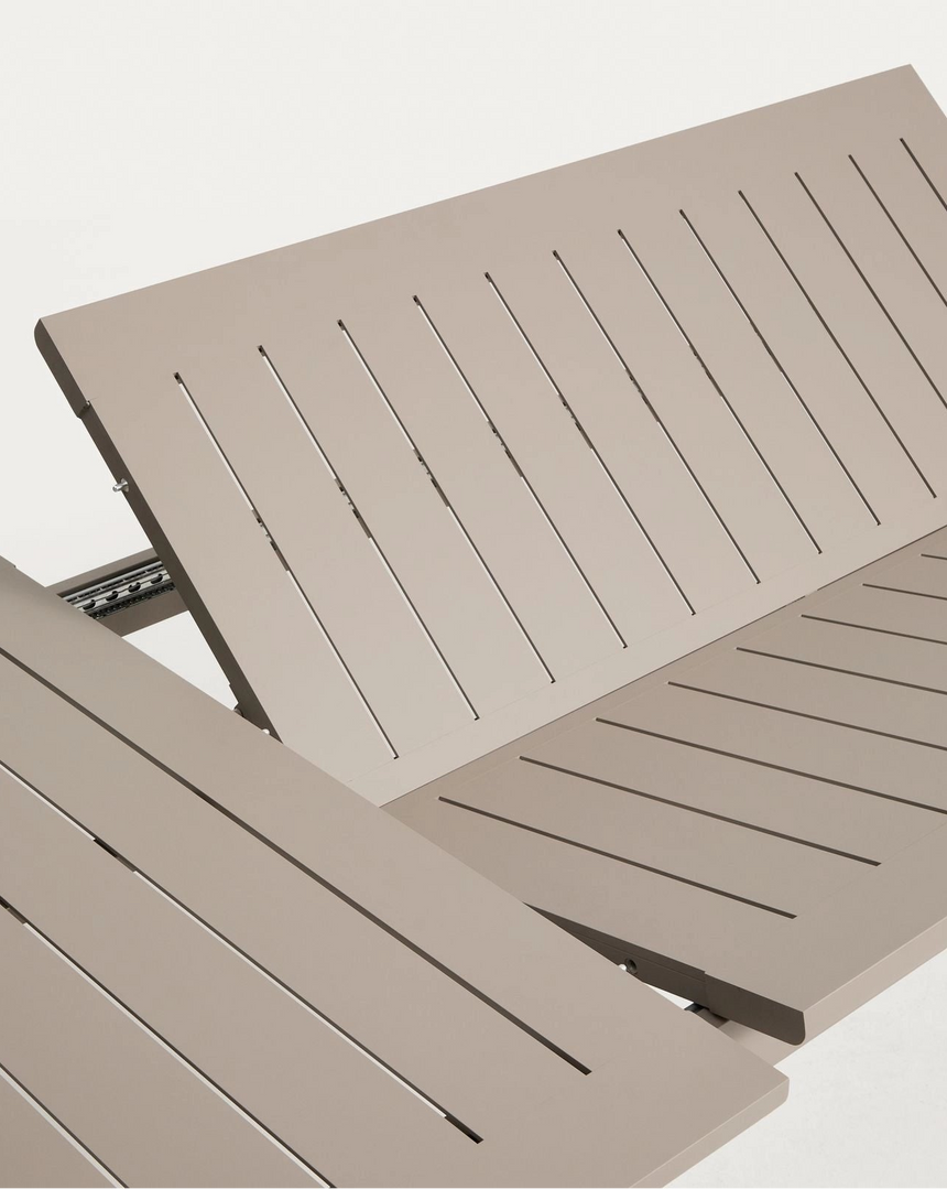 Set mit Ausziehtisch Livorno aus Aluminium in Taupe und 6 Stühlen Alimia aus Aluminium in Taupe und Synthetikseil in Braun, 233 (350) x 100 cm von Kave Home – Bild 7