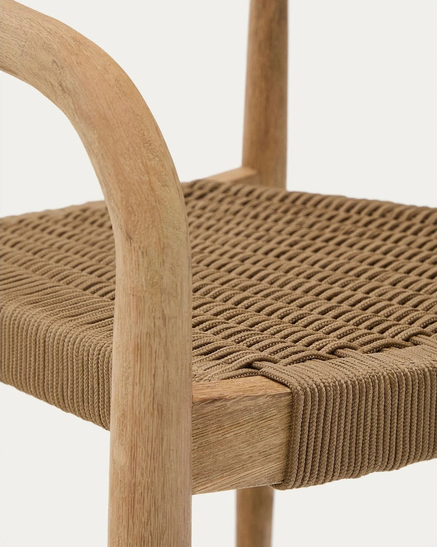 Set mit Tisch Sori aus massivem Akazienholz und 4 Stapelstühlen Nina aus massivem Akazienholz und beigem Seil, 200 x 100 cm FSC 100 % von Kave Home – Bild 6