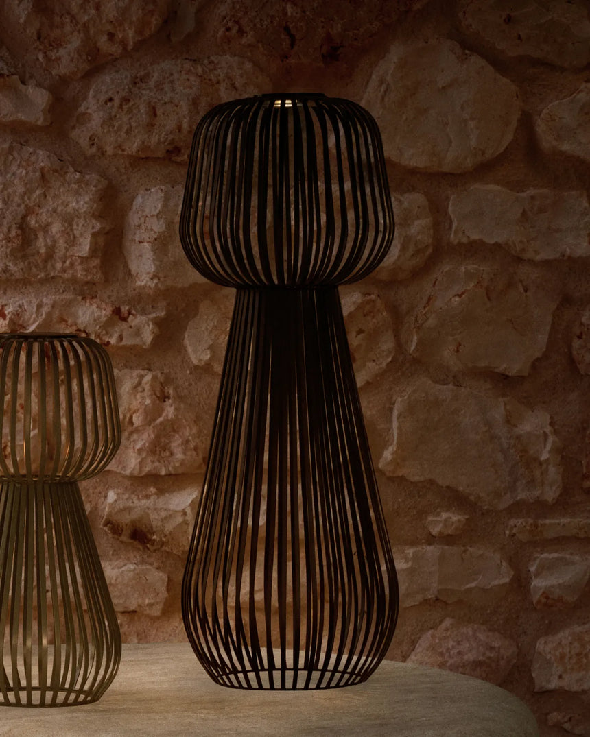 Solar-Stehlampe Reiba aus Metall von Kave Home – Bild 2