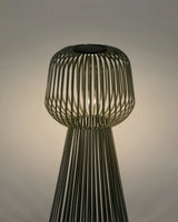 Solar-Stehlampe Reiba aus grünem Metall von Kave Home – Bild 6