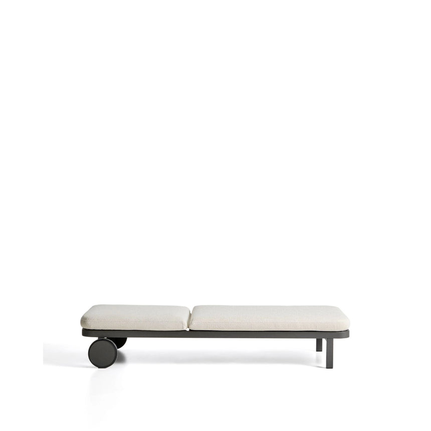 Sonnenliege Kionia aus Aluminium in verschiedenen Farben von Kave Home – Bild 4