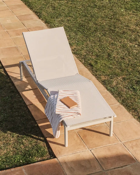 Sonnenliege Lesina aus Aluminium und Texteline von Kave Home – Bild 2
