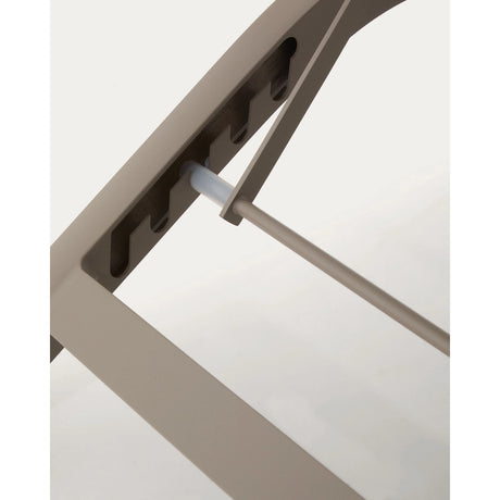 Stapelbare Sonnenliege Capraia aus Aluminium von Kave Home – Bild 9