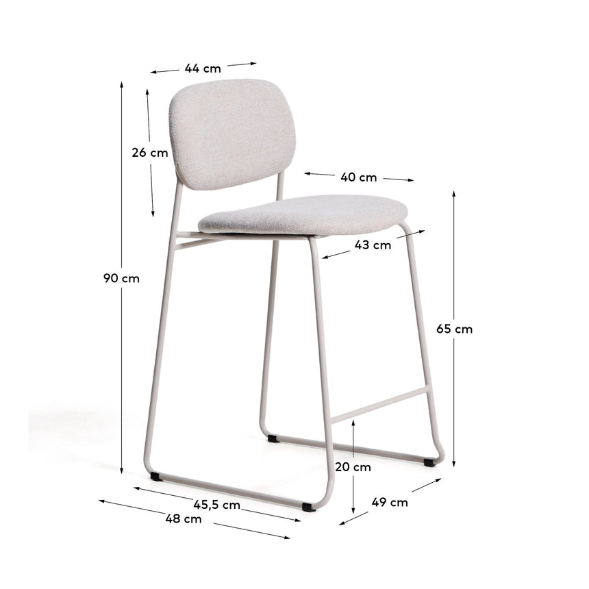 Stapelbarer Hocker Meli mit Chenille und Beinen aus Metall, FSC Mix Credit, 65 cm  von Kave Home – Bild 2