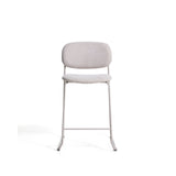 Stapelbarer Hocker Meli mit Chenille und Beinen aus Metall, FSC Mix Credit, 65 cm  von Kave Home – Bild 5