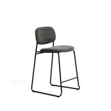 Stapelbarer Hocker Meli mit Chenille und Beinen aus Metall, FSC Mix Credit, 65 cm  von Kave Home – Bild 1