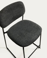 Stapelbarer Hocker Meli mit Chenille und Beinen aus Metall, FSC Mix Credit, 65 cm  von Kave Home – Bild 10