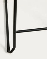 Stapelbarer Hocker Meli mit Chenille und Beinen aus Metall, FSC Mix Credit, 65 cm  von Kave Home – Bild 11