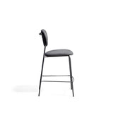 Stapelbarer Hocker Meli mit Chenille und Beinen aus Metall, FSC Mix Credit, 65 cm von Kave Home – Bild 4