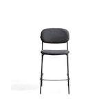Stapelbarer Hocker Meli mit Chenille und Beinen aus Metall, FSC Mix Credit, 65 cm von Kave Home – Bild 6