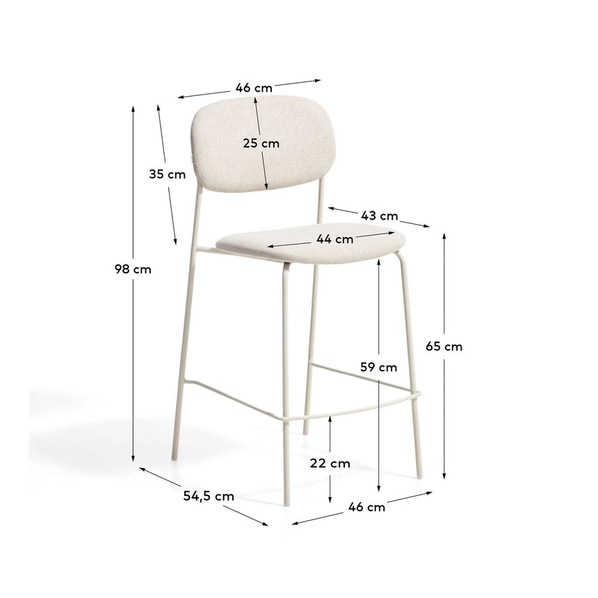 Stapelbarer Hocker Meli mit beiger Chenille und Beinen aus beigem Metall, FSC Mix Credit, 65 cm von Kave Home – Bild 3