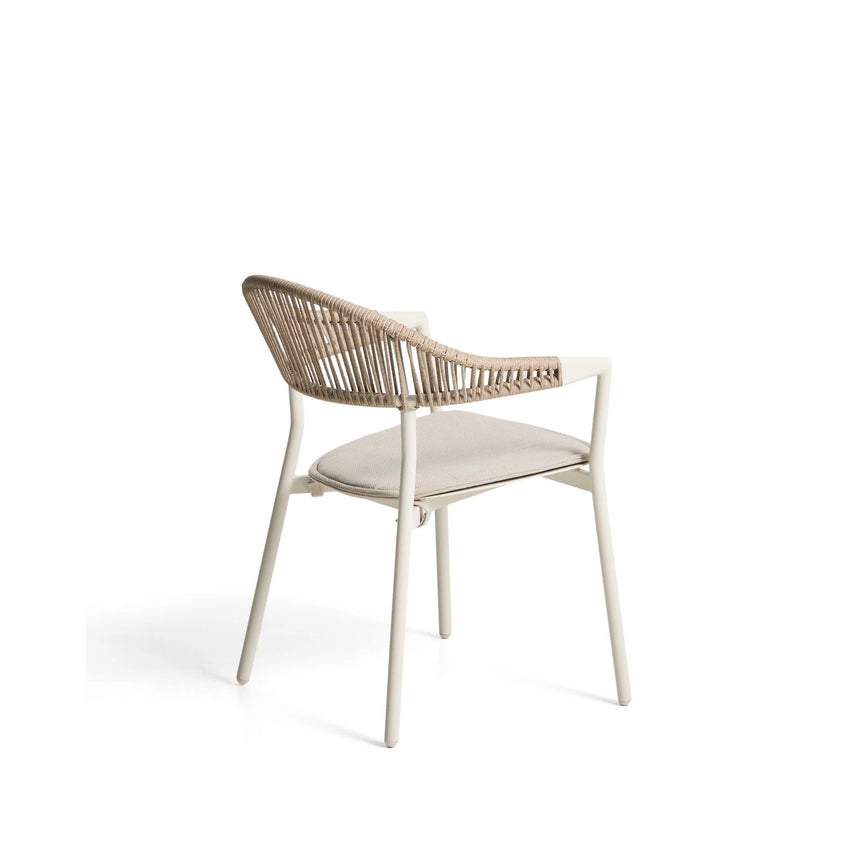 Stapelbarer Outdoor-Stuhl Alimia aus Aluminium in Ecru und beigem Synthetikseil von Kave Home – Bild 8