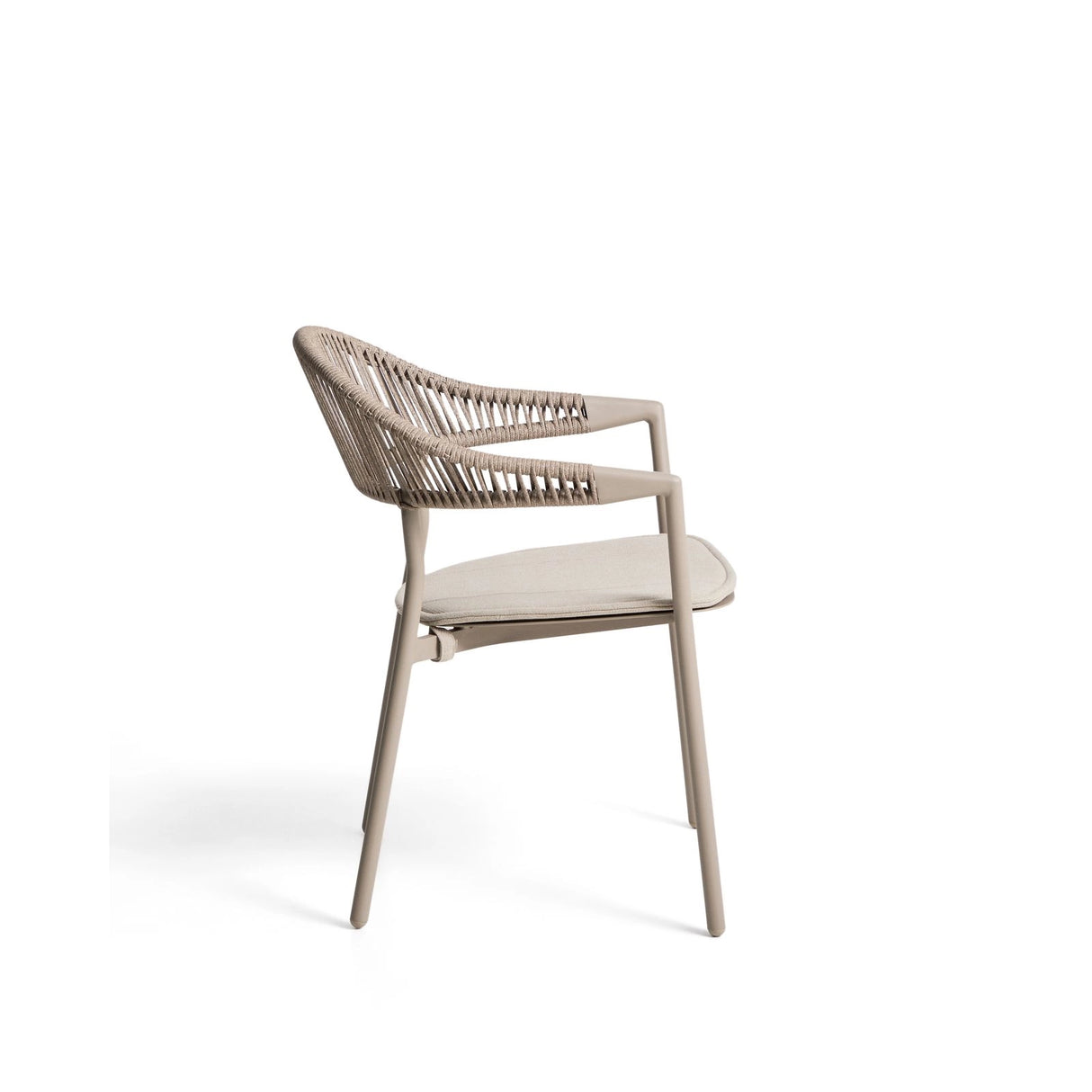 Stapelbarer Outdoor-Stuhl Alimia aus Aluminium in Taupe und braunem Synthetikseil von Kave Home – Bild 7