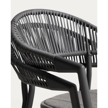 Stapelbarer Outdoor-Stuhl Alimia aus Aluminium und Synthetikseil von Kave Home – Bild 12