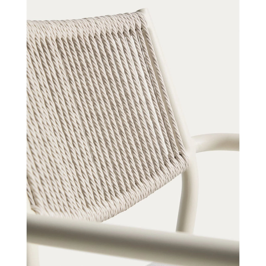 Stapelbarer Outdoor-Stuhl Argasi aus Aluminium in Ecru und grauem Synthetikseil von Kave Home – Bild 12