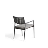Stapelbarer Outdoor-Stuhl Argasi aus Aluminium in Graphit und dunkelgrauem Synthetikseil von Kave Home – Bild 8