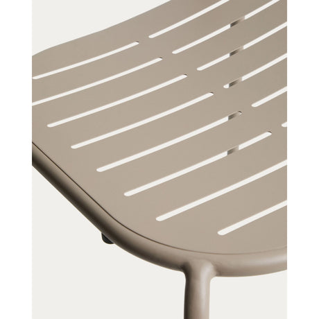 Stapelbarer Outdoor-Stuhl Brai aus taupefarben verzinktem Stahl von Kave Home – Bild 10