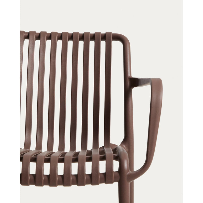 Stapelbarer Outdoor-Stuhl Isabellini in Braun von Kave Home – Bild 7