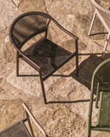 Stapelbarer Outdoor-Stuhl Livadia aus Aluminium in Braun von Kave Home – Bild 5