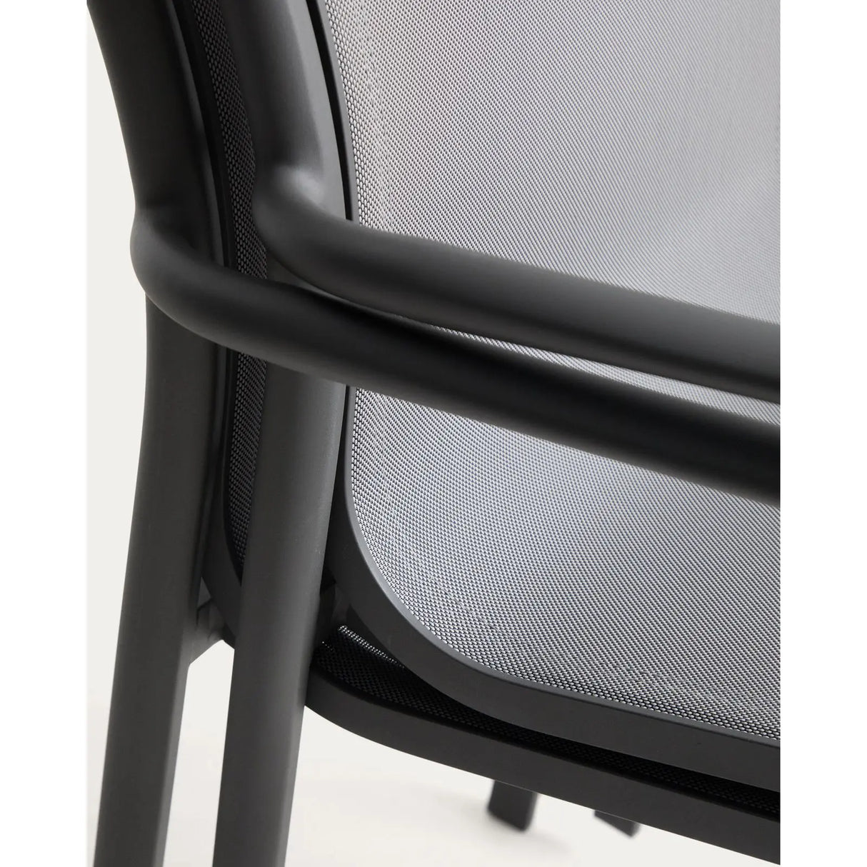 Stapelbarer Outdoor-Stuhl Luri aus Aluminium und Texteline von Kave Home – Bild 14