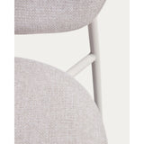 Stapelbarer Stuhl Meli mit beiger Chenille und beigen Metallbeinen FSC Mix Credit von Kave Home – Bild 12