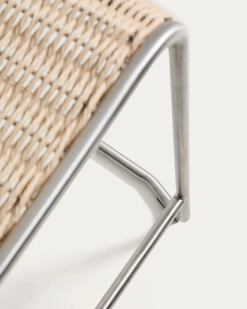 Stapelhocker Tavari aus beigefarbenem Synthetikseil und Edelstahl in gebürsteter Optik, 65 cm von Kave Home – Bild 12