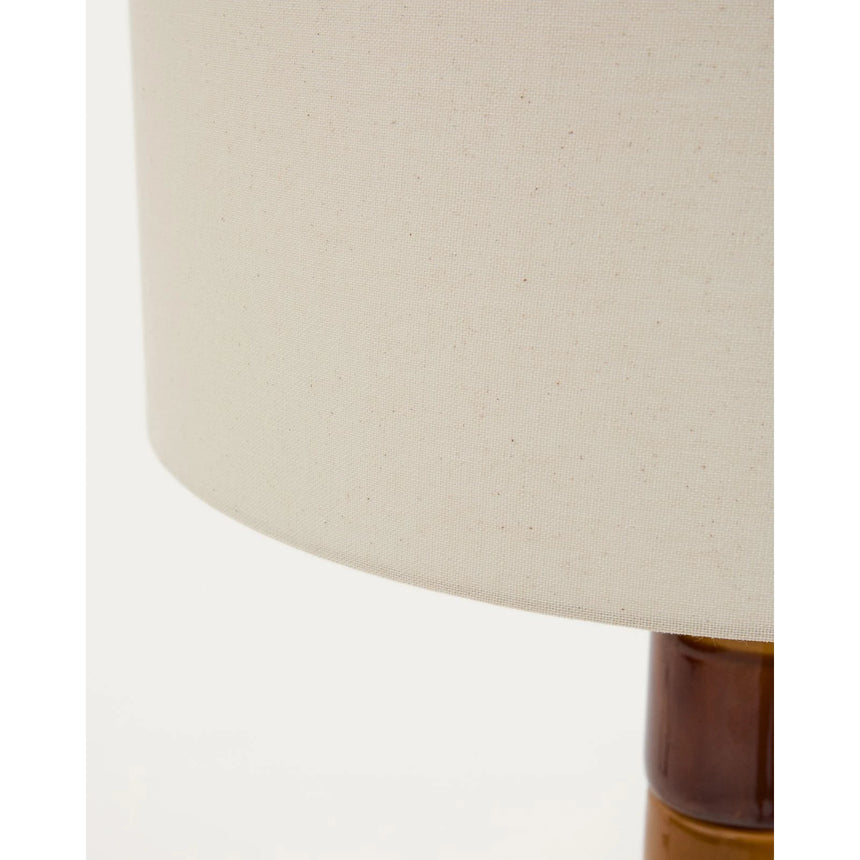 Stehlampe Mavran mit Baumwollschirm und Keramiksockel in Braun und Senfgelb von Kave Home – Bild 8