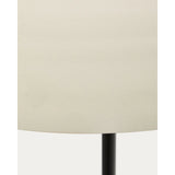 Stehlampe Nibla aus schwarzem Metall und Lampenschirm in weißer Tonerdeoptik von Kave Home – Produktbild 4