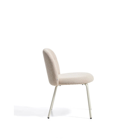 Stuhl Arino mit beiger Chenille und beigen Metallbeinen  von Kave Home – Bild 5
