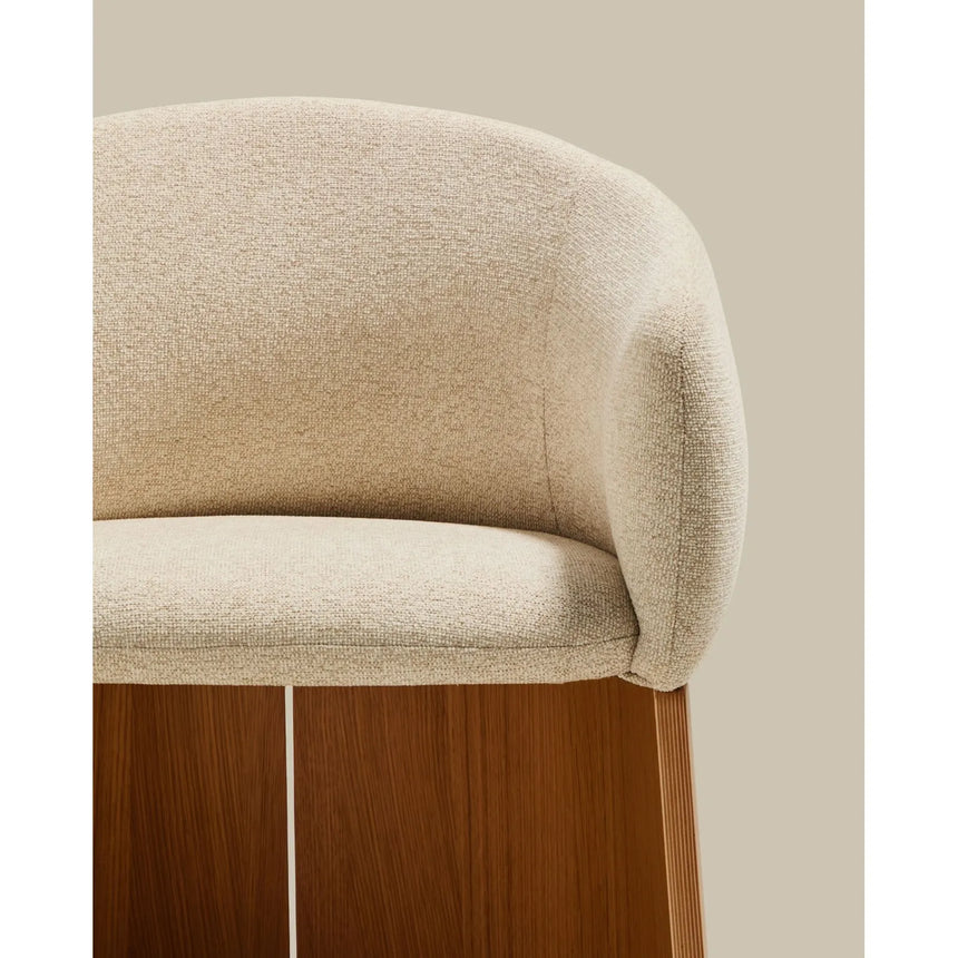 Stuhl Bosca mit beiger Chenille und Eichenfurnier FSC 100% von Kave Home – Bild 13