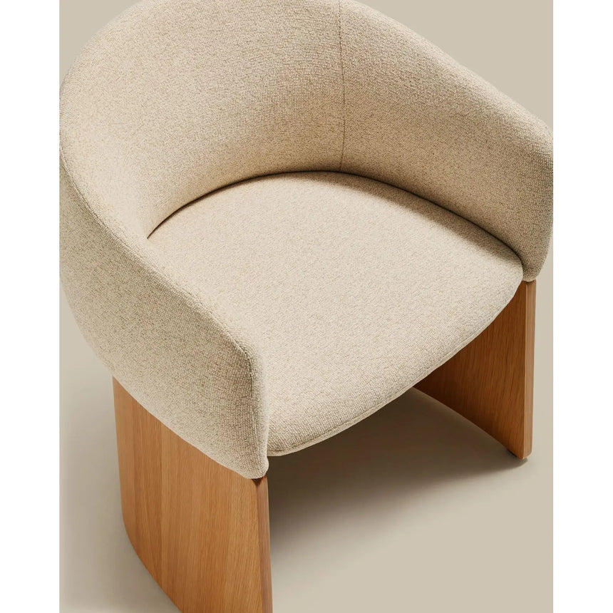 Stuhl Bosca mit beiger Chenille und Eichenfurnier FSC 100% von Kave Home – Bild 14
