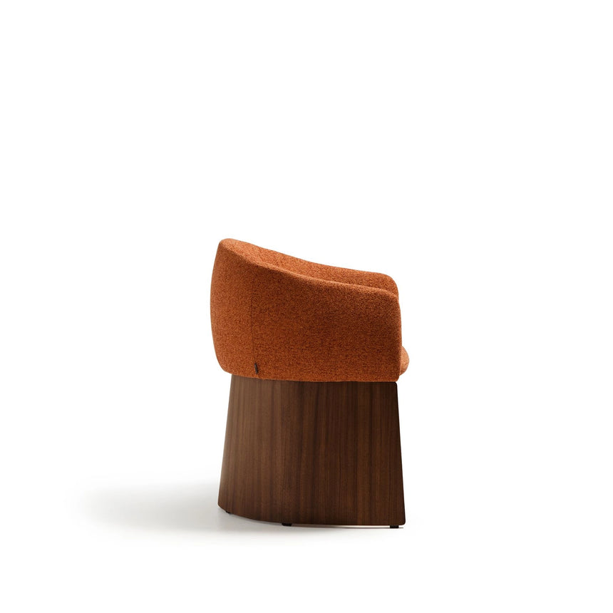 Stuhl Bosca mit terrakottafarbener Chenille und Nussbaumfurnier FSC 100% von Kave Home – Bild 6