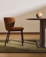 Stuhl Ciselia in dicker, terrakottafarbener Chenille mit Stahlbeinen mit schwarzem Finish, FSC Mix Credit von Kave Home – Bild 2