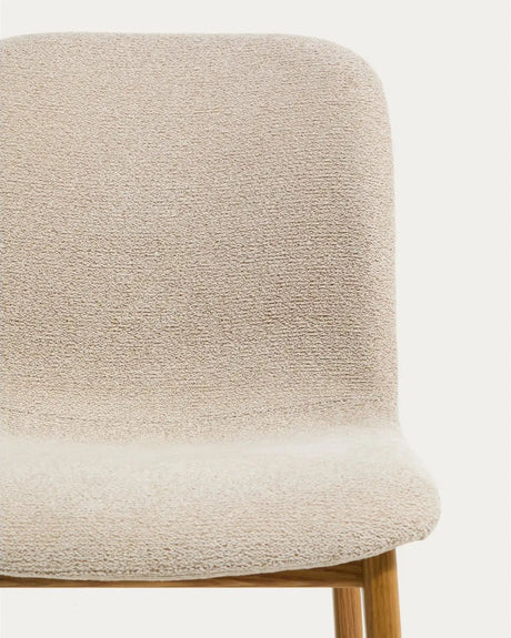 Stuhl Elnor aus Chenille und Beinen aus massivem Eichenholz mit Finish von Kave Home – Bild 7