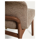 Stuhl Elnor aus brauner Chenille und Beinen aus massivem Eichenholz mit Nussbaum-Finish von Kave Home – Bild 8