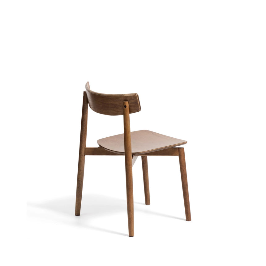 Stuhl Evera aus Eichenfurnier mit Naturfarbenem oder Nussbaumfinish von Kave Home – Bild 4