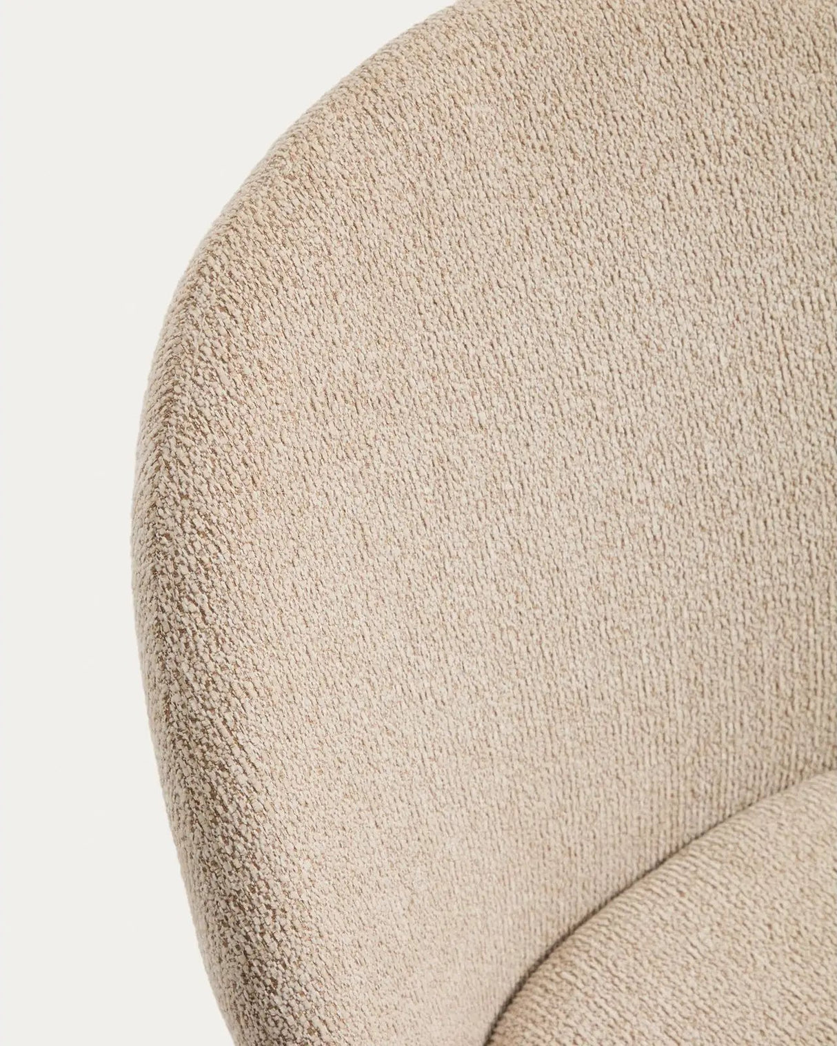 Stuhl Meila ohne Armlehne mit Chenille und Beinen aus massivem Eschenholz in verschiedenen Finishes von Kave Home – Bild 9