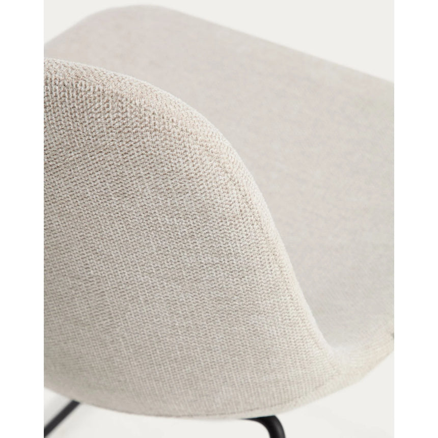 Stuhl Zahara mit beiger Chenille und Stahlbeinen mit schwarzem Finish, FSC 100 % von Kave Home – Bild 9