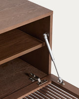 TV-Möbel Beyla aus Furnier und Massivholz aus Esche mit nussbaumfarbenem Finish 180 x 49,5 cm FSC 100% von Kave Home – Produktbild 10