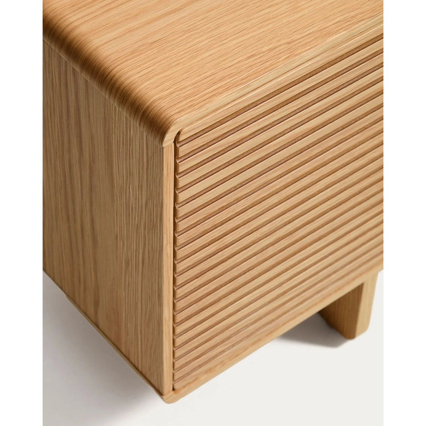 TV-Möbel Norlen mit 4 Türen in Eichenfurnier mit naturfarbenem Finish FSC Mix Credit 200 x 46 cm von Kave Home – Bild 7