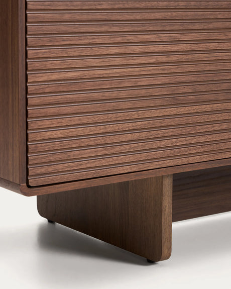 TV-Möbel Norlen mit 4 Türen in Nussbaumfurnier FSC Mix Credit 200 x 46 cm von Kave Home – Produktbild 13