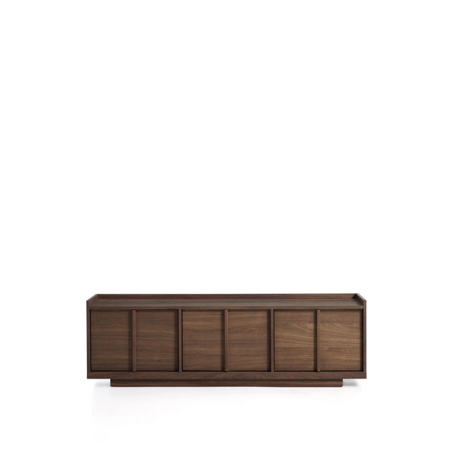TV-Möbel Onix aus Walnussfurnier mit dunklem Finish 150 x 47 cm FSC Mix Credit von Kave Home – Bild 1