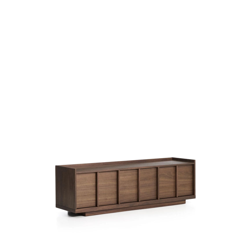 TV-Möbel Onix aus Walnussfurnier mit dunklem Finish 150 x 47 cm FSC Mix Credit von Kave Home – Bild 3