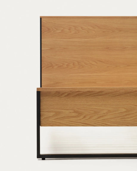 Taiana Bett aus Eichenfurnier und Stahlbeinen mit schwarzem Finish 160 x 200 cm von Kave Home – Produktbild 1